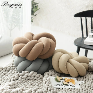 Oval Knot Cushion