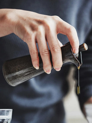 Oil Dispenser